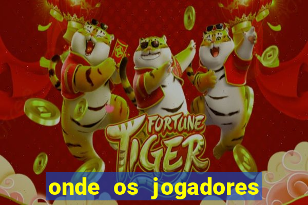 onde os jogadores do corinthians moram